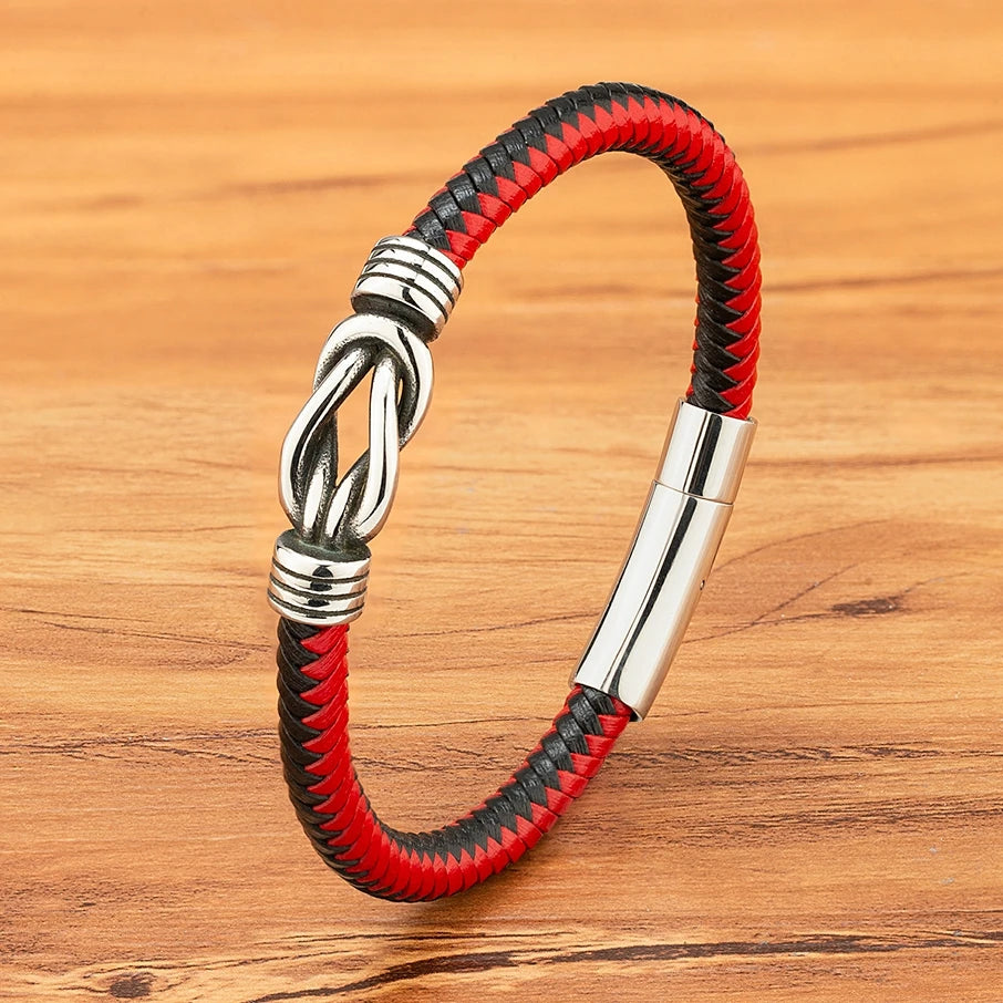 Gravín Knot Clasp Leather Bracelet – Minimalist Steel Accent