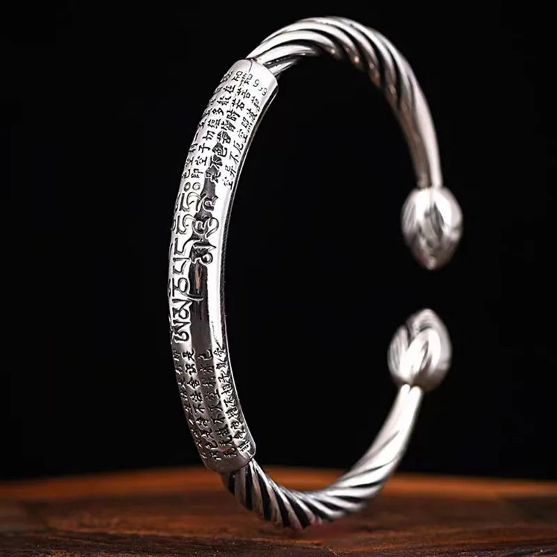 Gravín Mythos Cuff Collection – Hand-Carved Heritage Bracelets