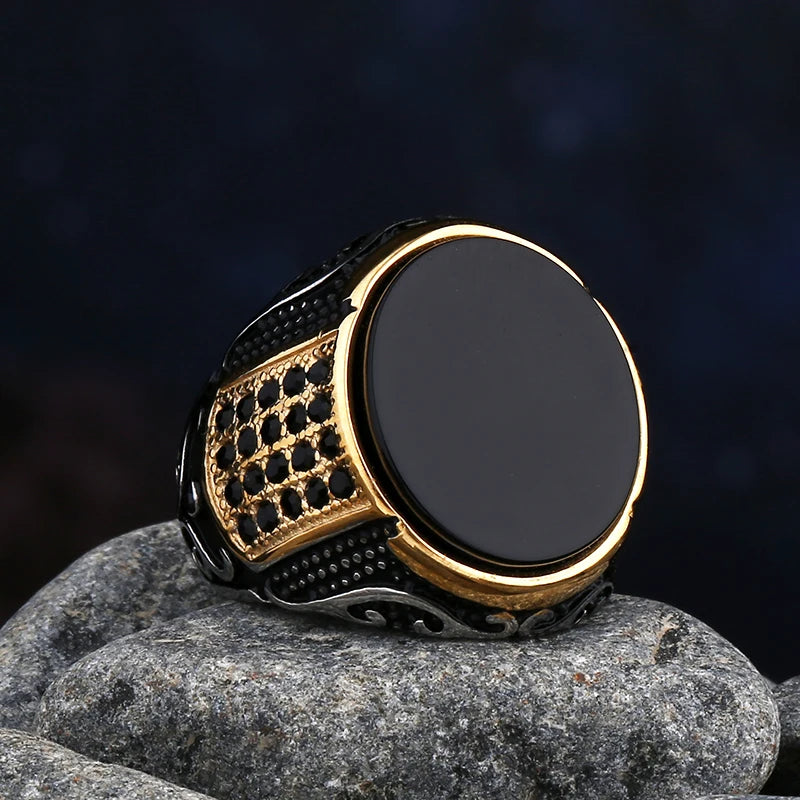 Gravín Rings – Black & Tiger Eye Zircon Collection | 2024