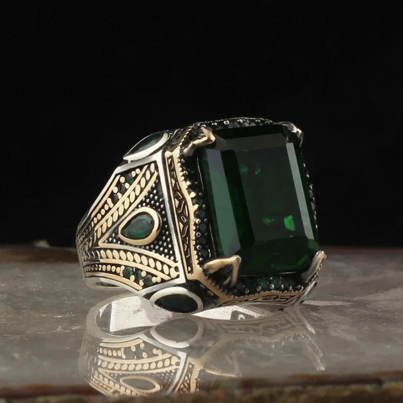 Imperial Retro Gemstone Ring – Luxury Antique-Inspired Ring for Men