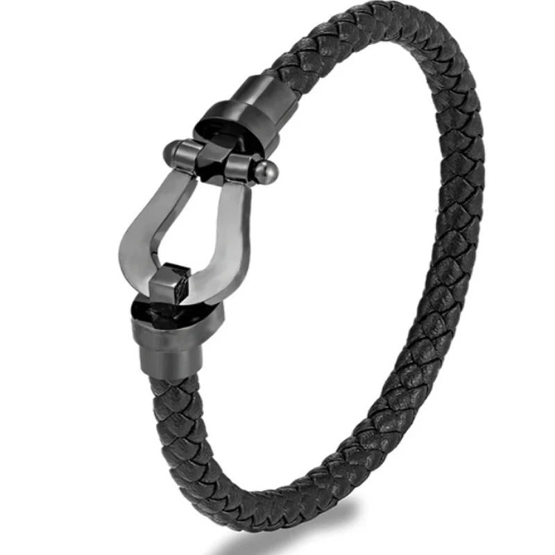 Matte Black Leather Rope Bracelet – Carabiner-Style Clasp | Gravín Core
