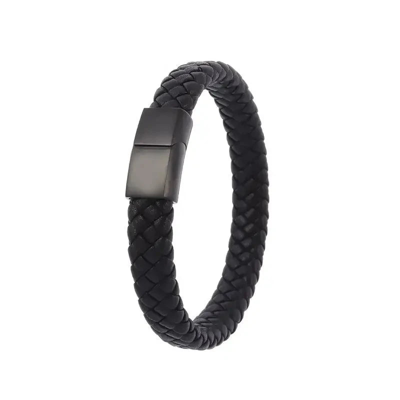 Gravín Noir – Single Layer Black Braided Leather Bracelet