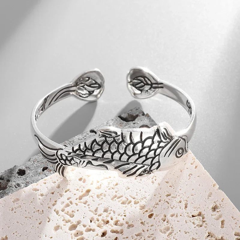 Gravín // Silent Heritage – Carved Stories Collection