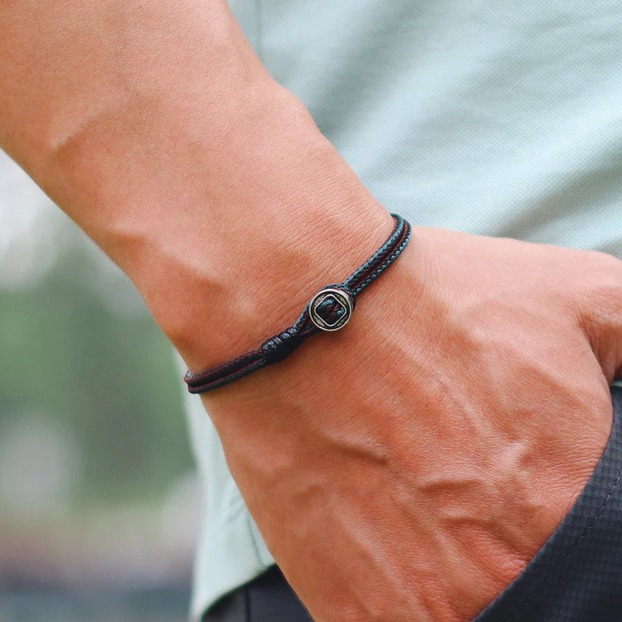 Gravín Classic – Handcrafted Nautical Rope Bracelet