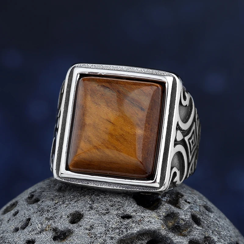 Gravín Rings – Black & Tiger Eye Zircon Collection | 2024