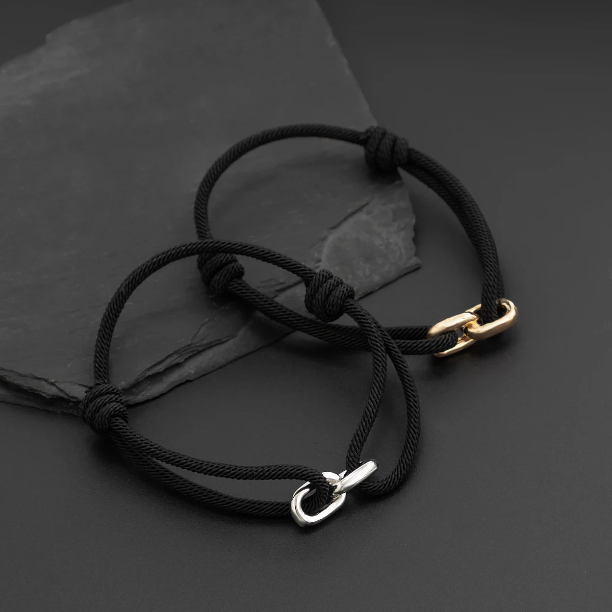Urban Link Rope Bracelet – Adjustable Black Cord with Dual Metal Hook | Gravín Street