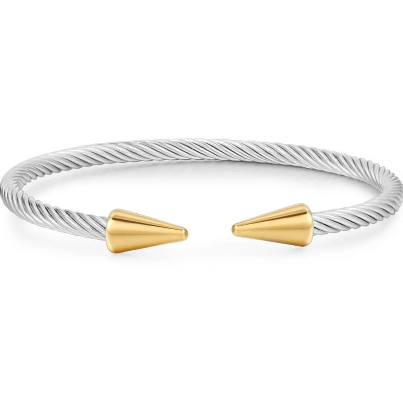 Luxury Arrowhead Cuff – Twisted Stainless Steel Bracelet for Men & Women