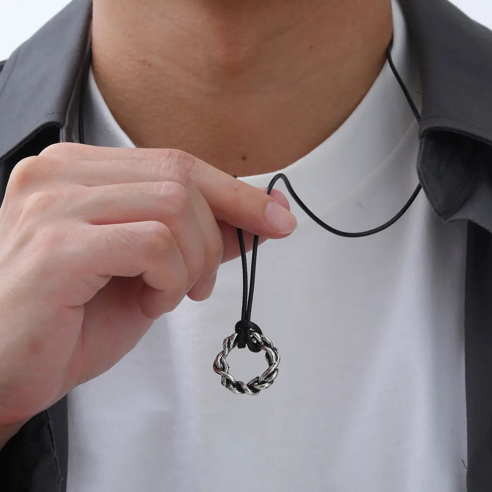 Crown of Thorns Pendant – Braided Wreath Necklace for Men (Vintage Finish