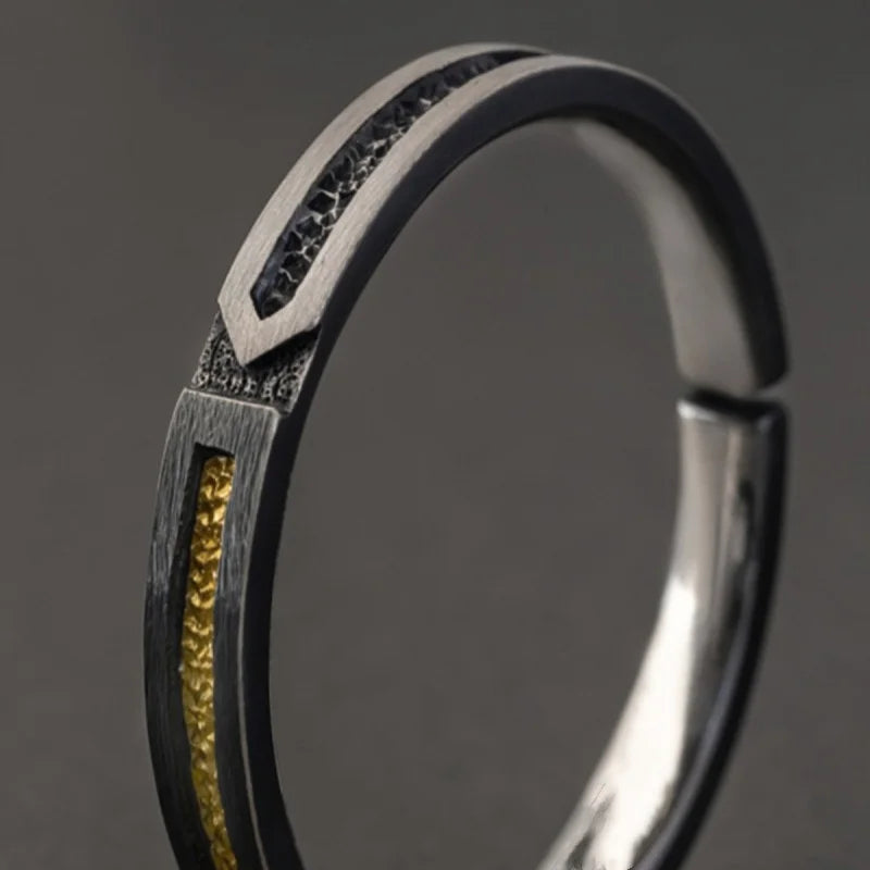 Forged Contrast Cuff – Matte Black & Textured Gold | Gravín Blackline