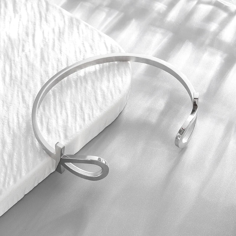 Gravín // Iron Sigils – The Forged Line